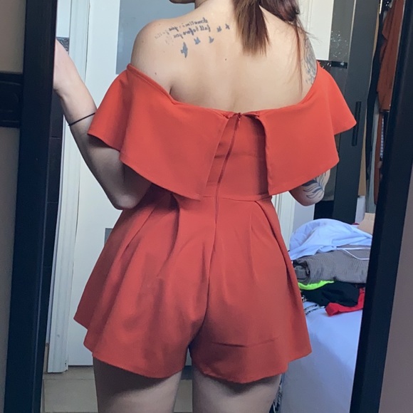 Rust off shoulder romper - Picture 2 of 3